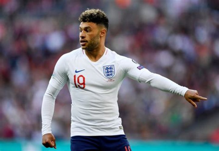 Alex Oxlade-Chamberlain: Height, Weight, And Net Worth Revealed