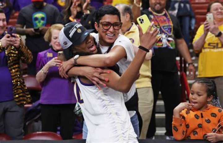 Unveiling Angel Reese's Mother: Unveiling Her Age