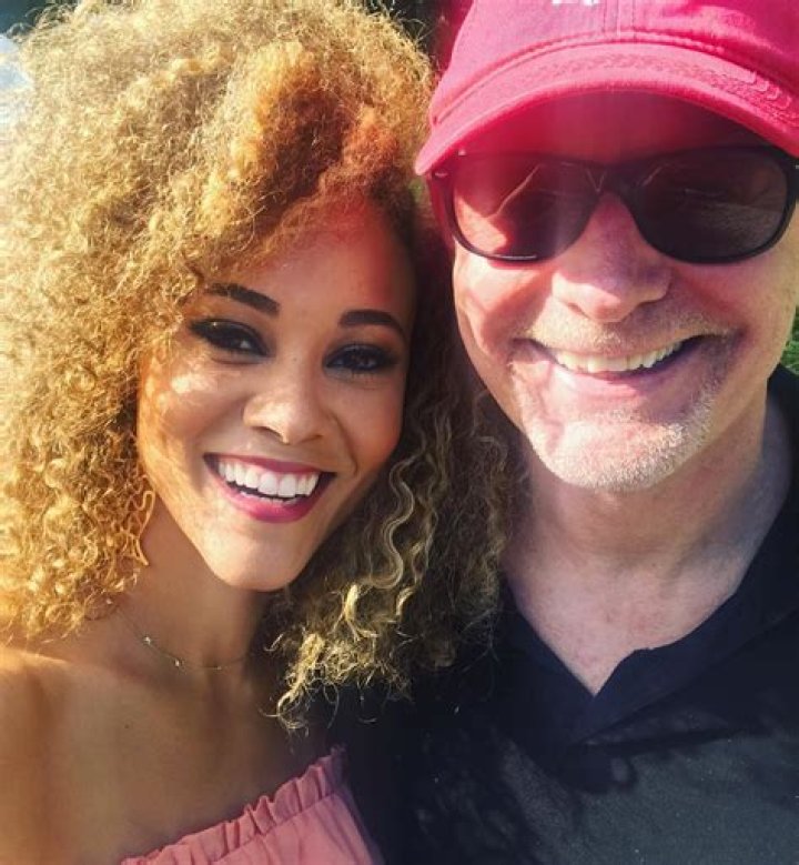 My Husband Didn't Grope that Man! It's All Lies!