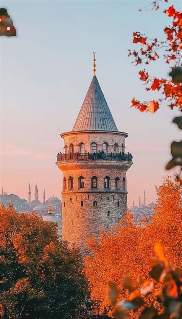 Discover Autumn's Enchanting Embrace In Istanbul