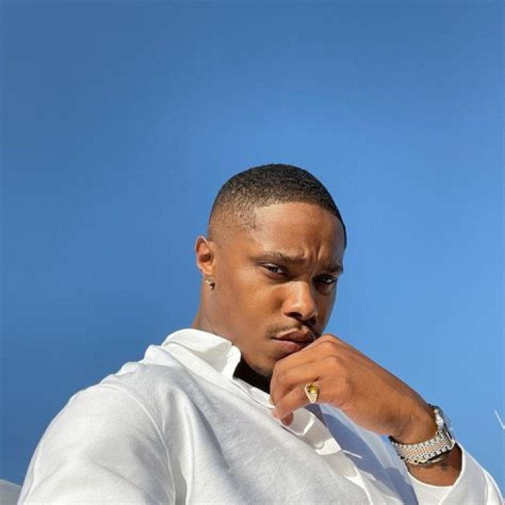 Avery Wilson's Teeth: A Shining Example Of Dental Health