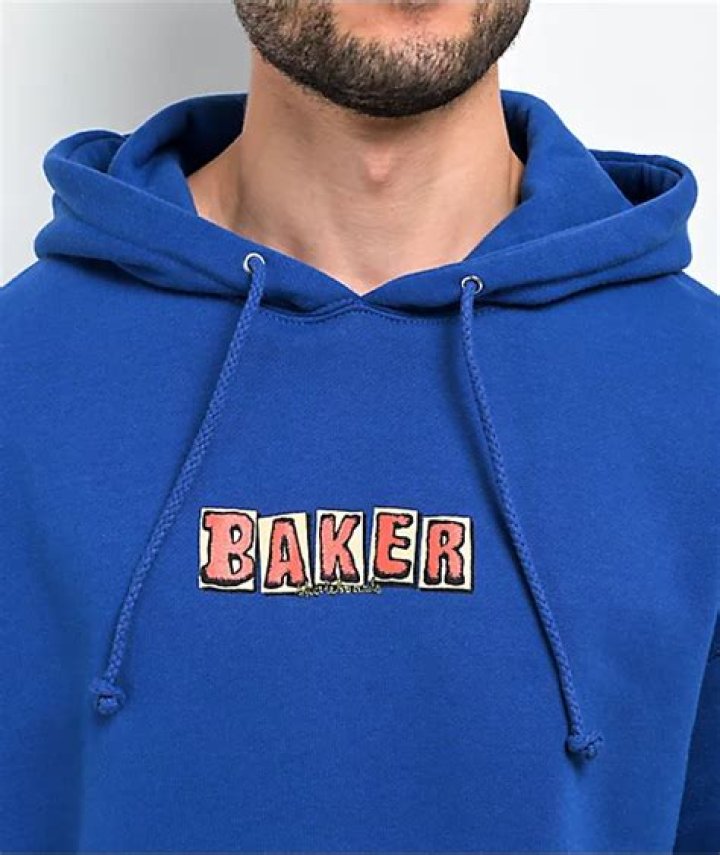 A Hoodie Designed To Protect Against Bag Snatchers