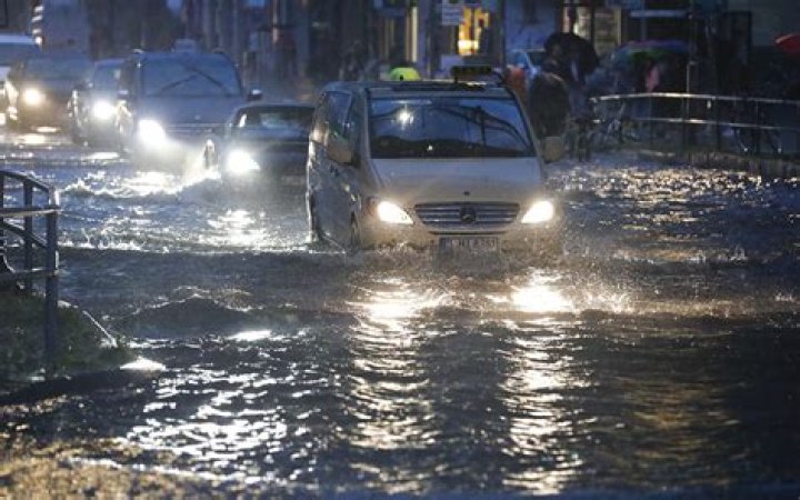 Berlin Flooding: Causes, Impact, And Recovery Efforts