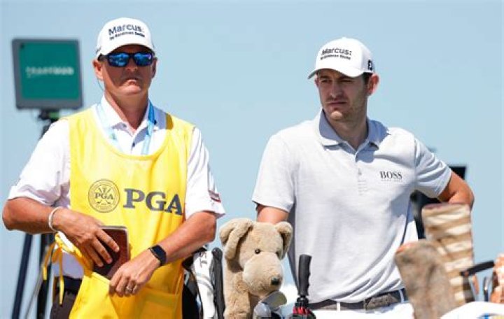 Brett Waldman: Caddie To The Stars