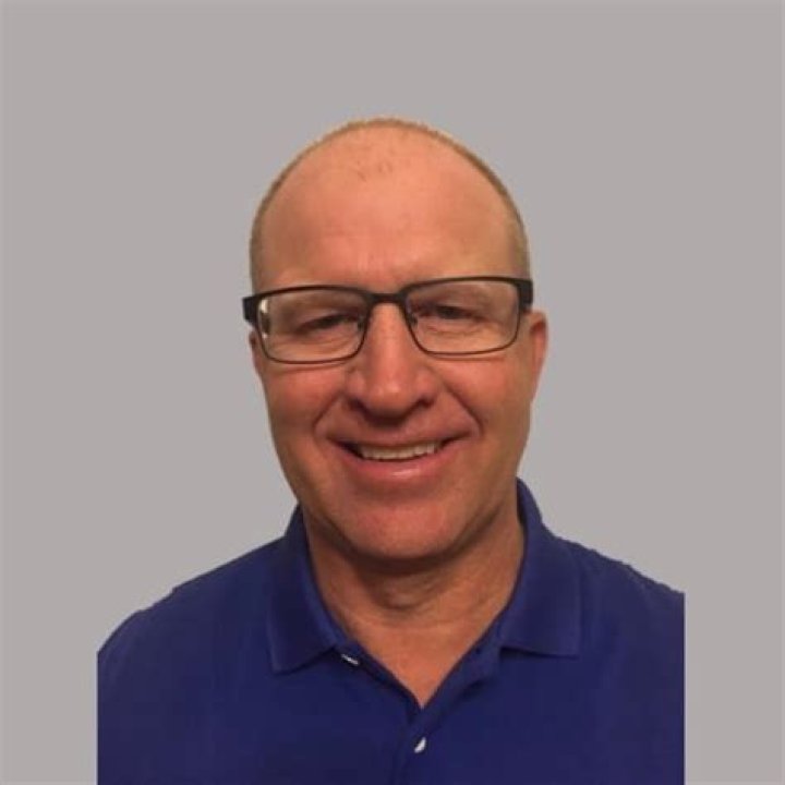 Casey Kellogg Caddie: Trusted Companion On The Golf Course