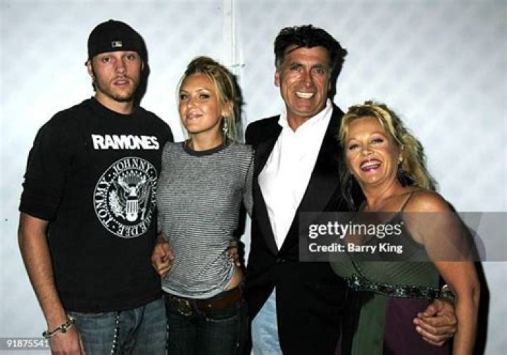 Introducing Cheddy Hart: Renowned Comedian And Host