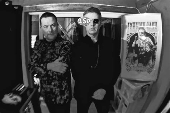 Discover The Electrifying Sounds Of Chemistry Set Band