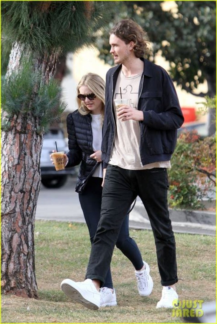 Dakota Fanning And Henry Frye: A Hollywood Love Story