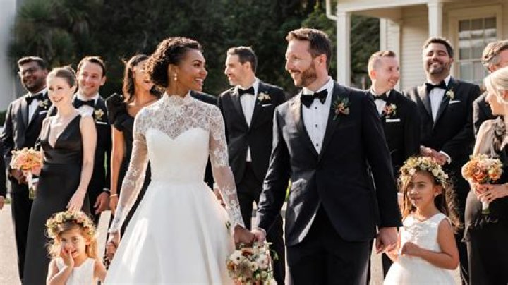 Dave McMenamin And Malika Andrews: Engaged!