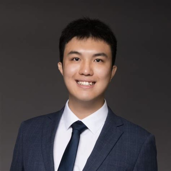 An Interview With Eric Songmouang: The Trailblazing Entrepreneur