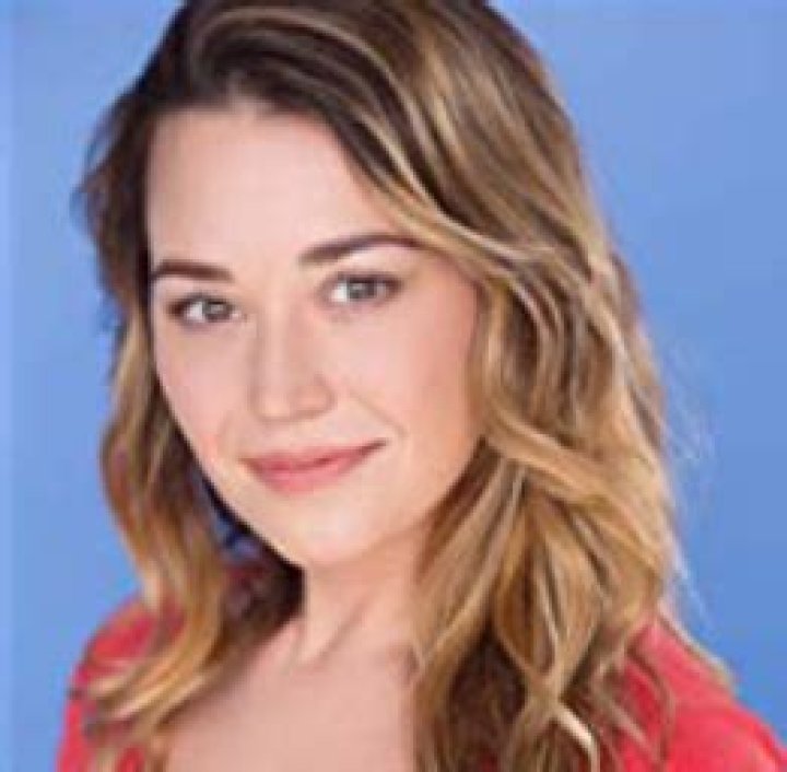 Deep Dive Into Erin Clark's Enigmatic Obituary