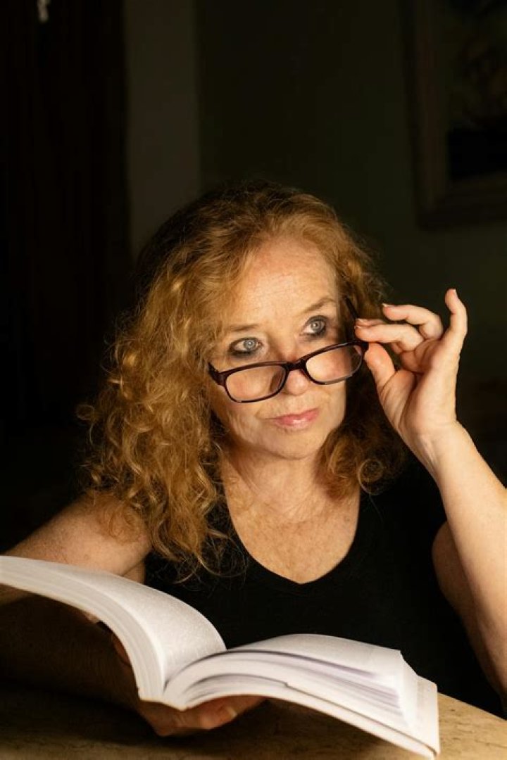 Unveiling Free Older Mature Moments: Explore Our Collection