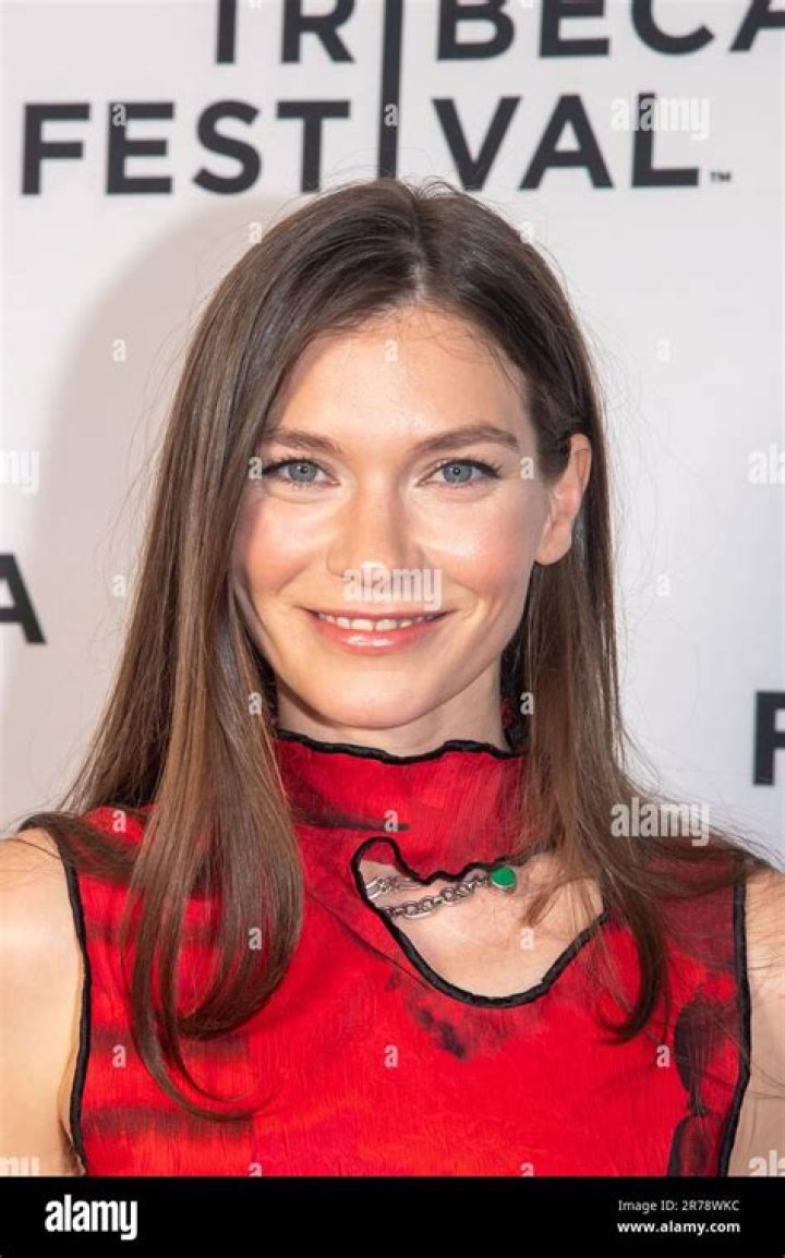 Uncover The World Of Hannah Gross: An Exploration Of Talent, Impact, And Inspiration