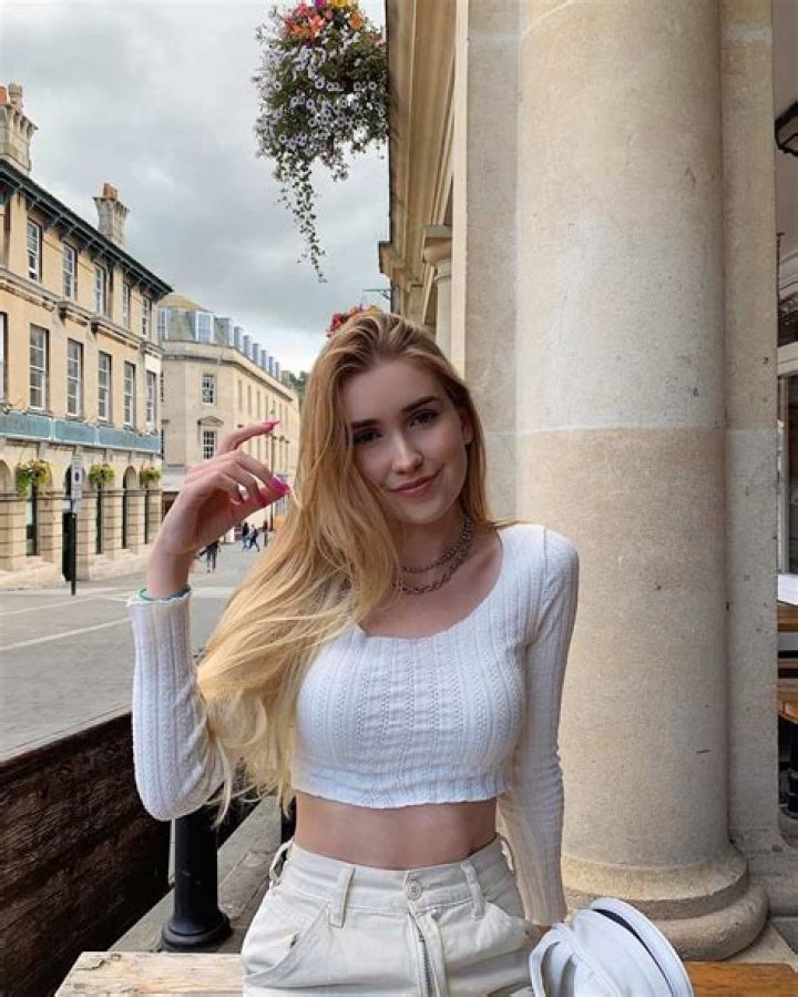 Discover Mia Maples' Age: A Comprehensive Guide