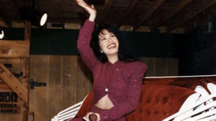 Discover Selena Quintanilla's Legacy Unraveled: Age And Impact Explored