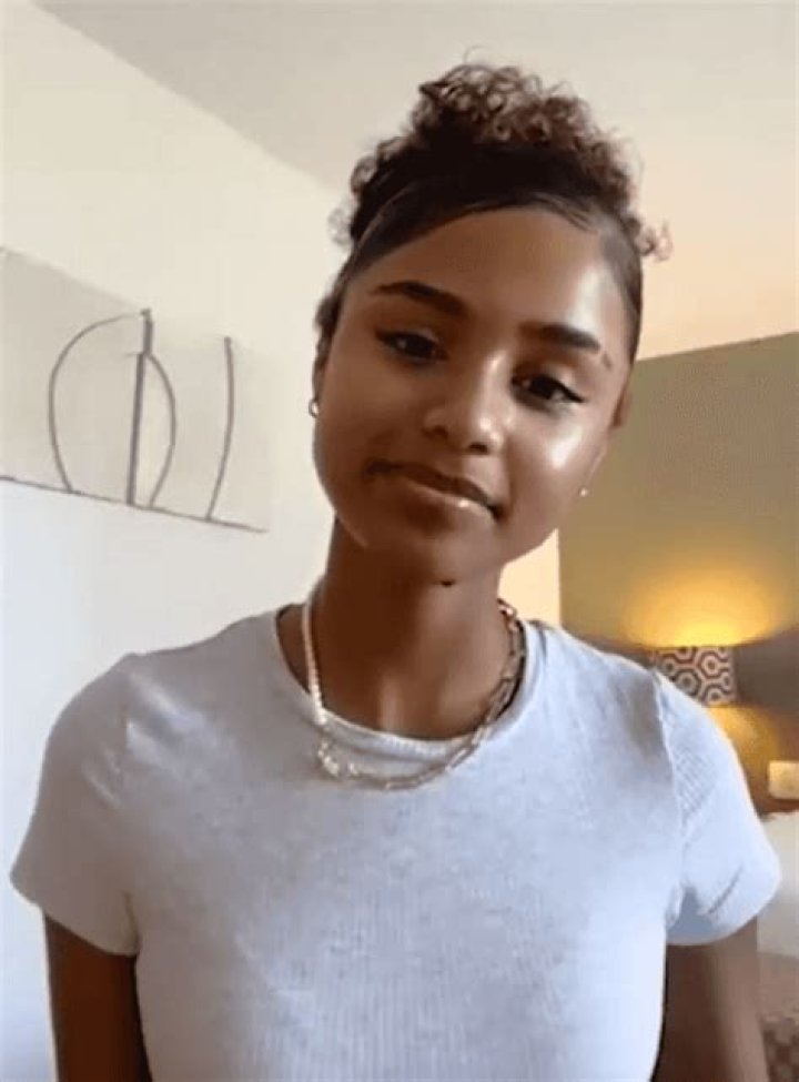 Unveiling The Truth About Tyla's Height