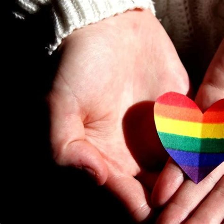 Maintaining Your Relationship While Quarantined Apart: A Guide