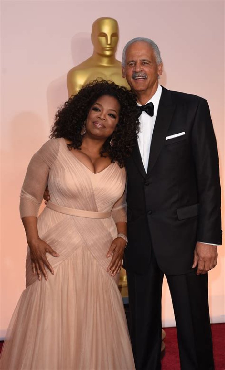 Unveiling Marital Status: The Truth About Shonda Rhimes' Marriage