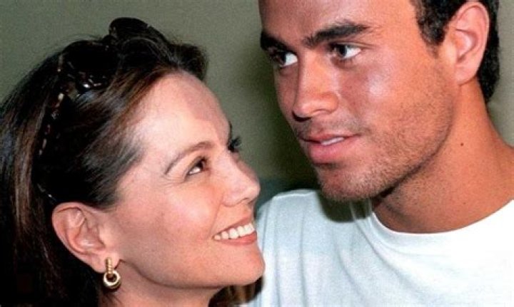 Unveiling The Secrets Of Isabel Preysler And Enrique Iglesias' Enduring Romance