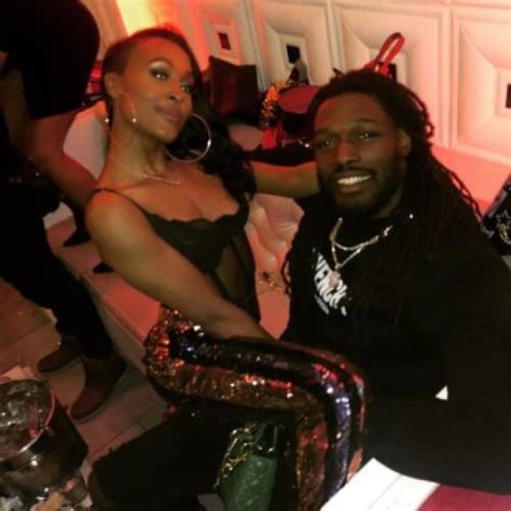 Uncovering The Enigmatic Jadeveon Clowney's Wife