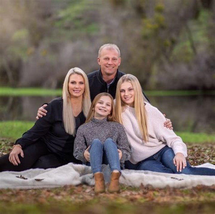 Unveiling The DeBoer Family: A Candid Snapshot Of Kalen And His Loved Ones