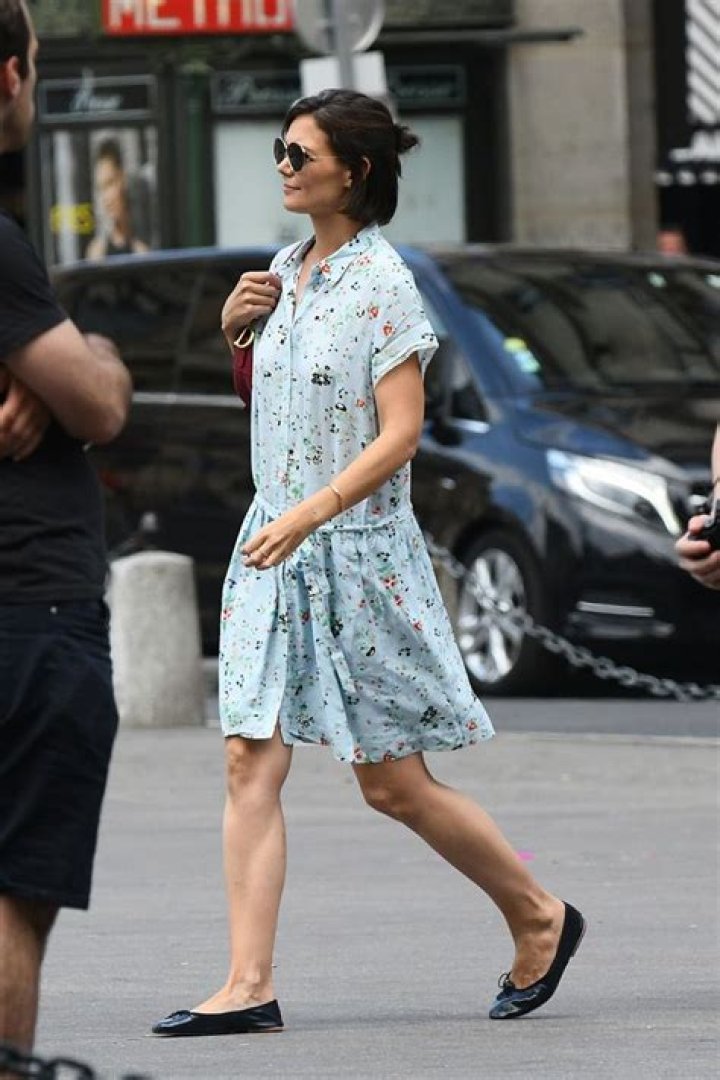 Stunning Style: Katie Holmes Wows In Ballet Flats At The Ballet