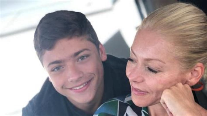 Kelly Ripa Celebrates 49th Birthday with Bread-Shaped Cake