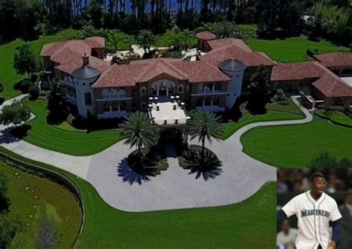 Ken Griffey's Luxurious Waterfront Mansion: A Haven For Baseball Legend