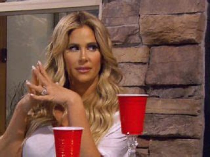Kim Zolciak Bares Butt to Show Off Latest Cosmetic Procedure