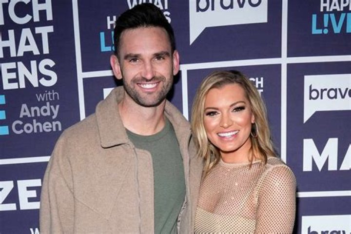 Summer House Costars Lindsay Hubbard And Carl Radke Reunite Post-Split