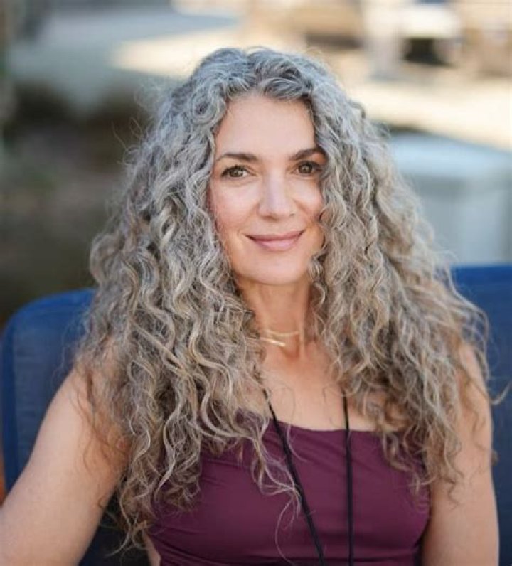 The Ultimate Guide To Lisa Sapolsky: Exploring The Work Of A Renowned Neuroendocrinologist