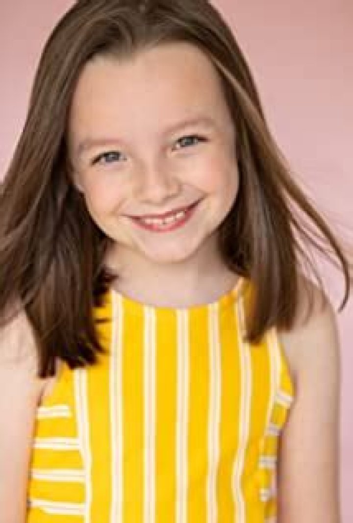 Lucy Capri: Uncovering Her Height, Weight, Net Worth, And Age