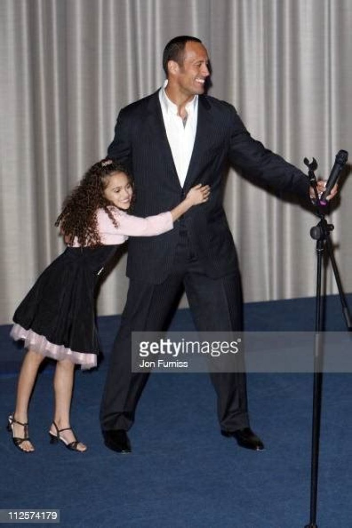 All The Juicy Details On Madison Pettis's Relationship Status