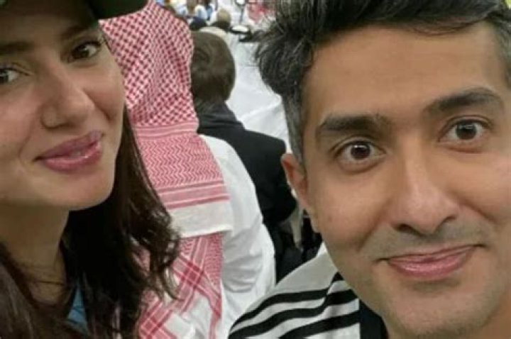 Unveiling The Father-Daughter Bond: Mahira Khan's Inspiring Journey