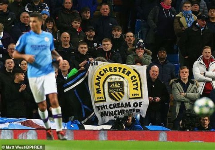 Man City fans raise more than 3,000 for anti-Uefa banner in protest over two-year Champions League