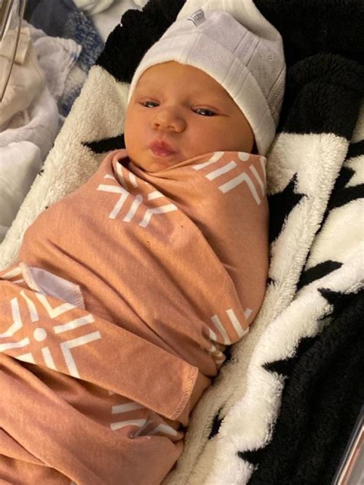 Who's Mandy Hansen's Baby Mama? The Truth About The Rumors