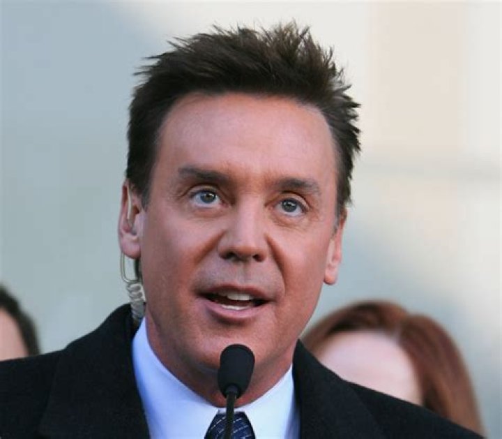 The Ultimate Guide To Mark Kriski: Net Worth, Age, Bio, Relationship, And More