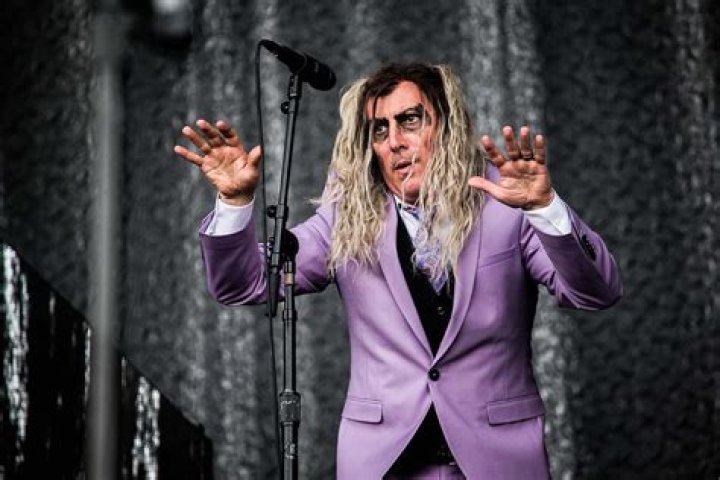 Unveiling The Multifaceted Artistry Of Maynard James Keenan
