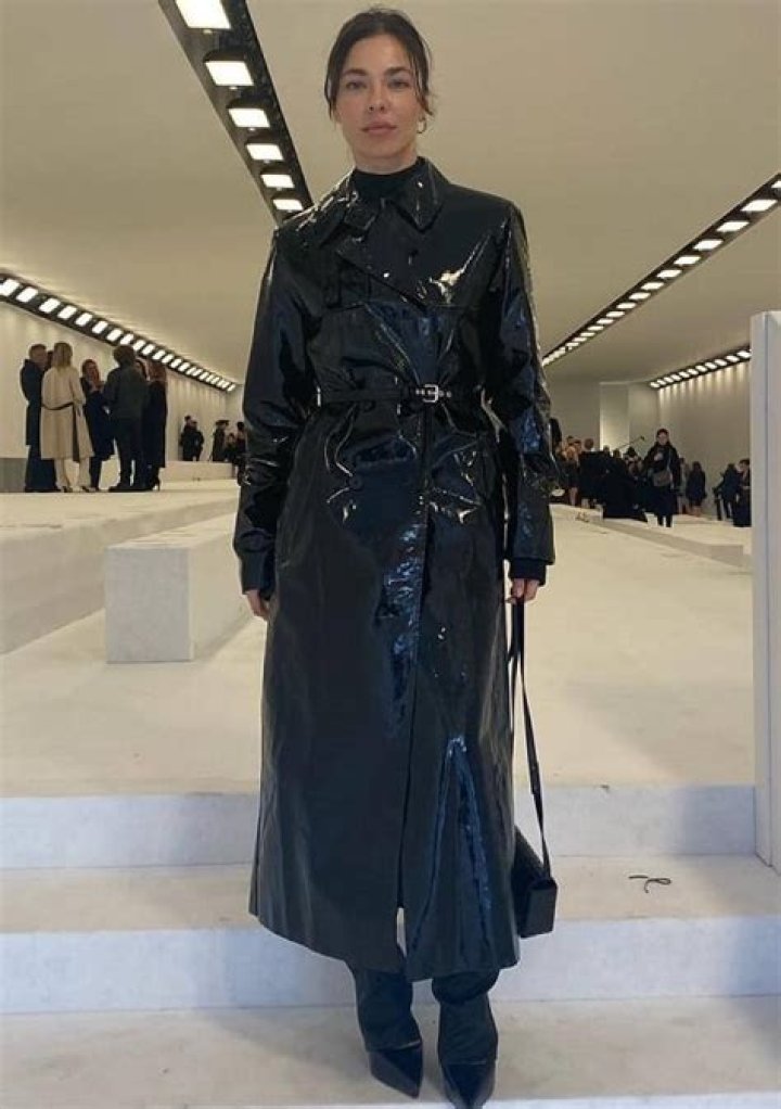 Nina Kraviz: Height, Weight, Net Worth, And Age Revealed