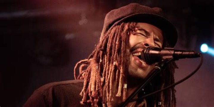 Unveiling The Enigmatic Ocean Alley Lead Singer: Discoveries And Insights