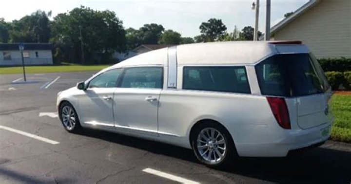 Unveiling The Solemn Traditions Of Omani Funerals