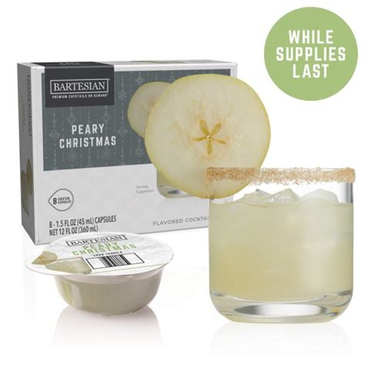 Discover The Magic Of Pearly Christmas Ornaments