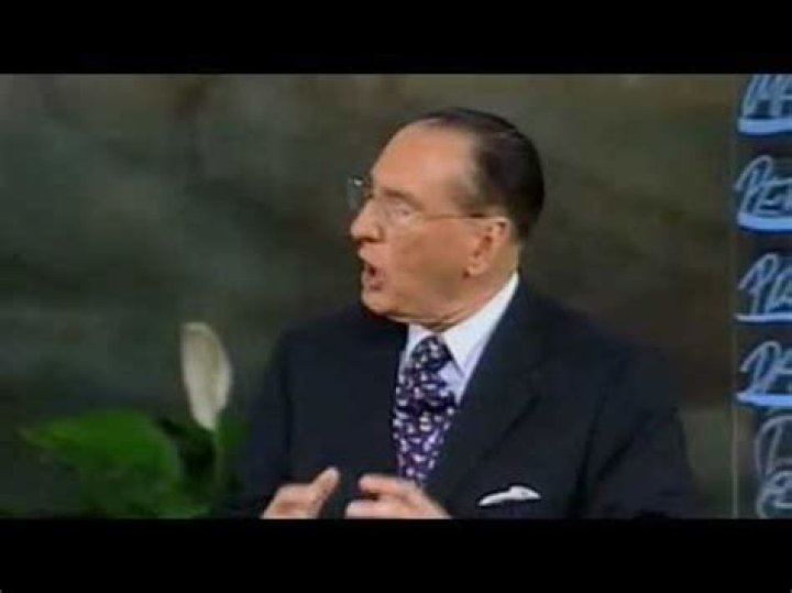 The Extraordinary Wealth And Success Of Peter Daniels: A Billionaire's Story