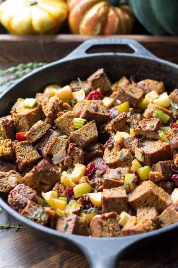 Fall Into Flavor: Pumpkin Bread Stuffing For A Festive Feast