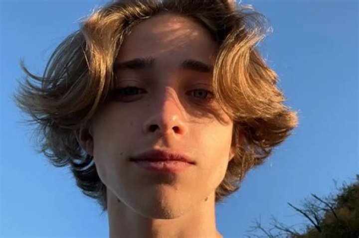 Unveiling The Luminosity Of Raphael Luce: Pointillism's Master Of Light