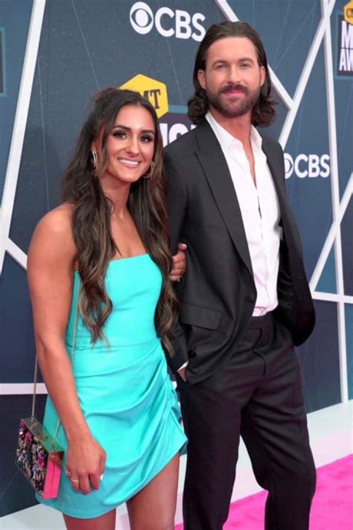 Riley Green's Wife: Meet The Woman Behind The Country Star