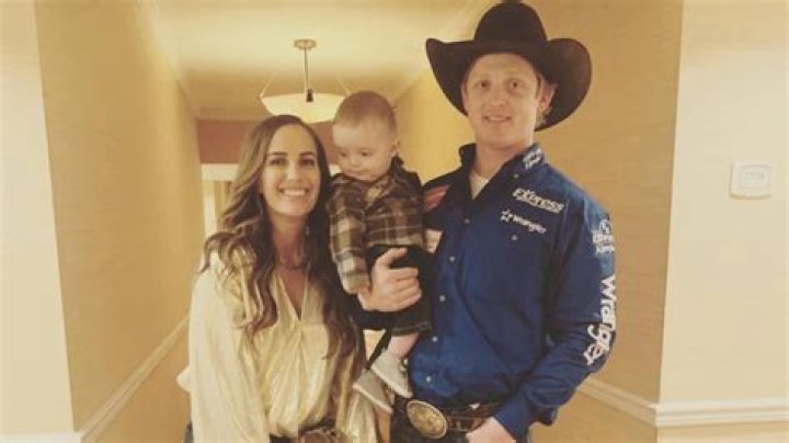 Stetson Wright Wife CallieRey Lowe, Explore NFR Rodeo Family Life