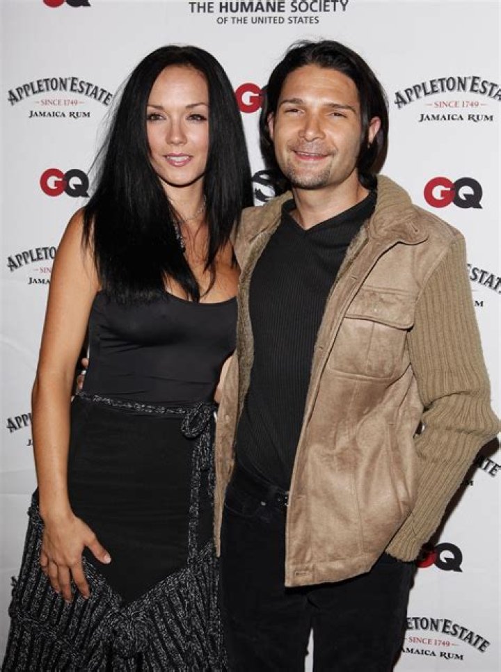 Susie Sprague to Divorce Corey Feldman