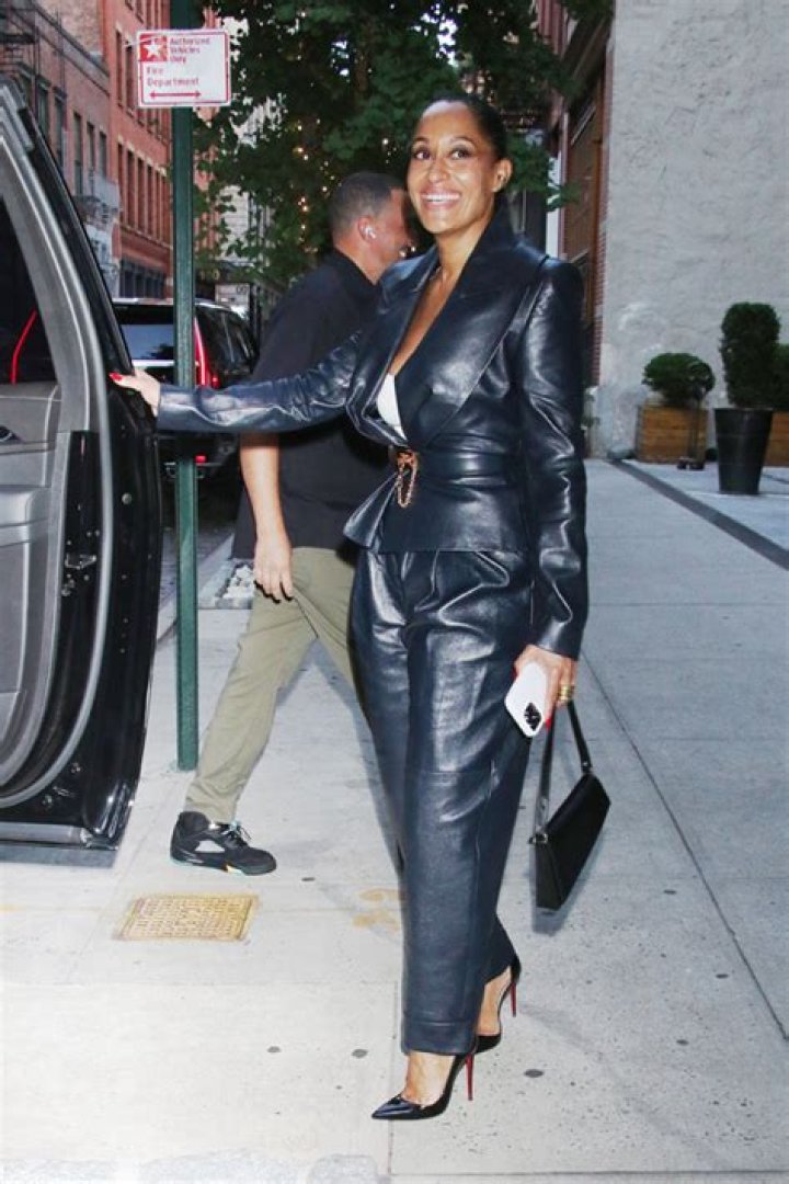 Uncover Tracee Ellis Ross's Height: Discoveries And Insights