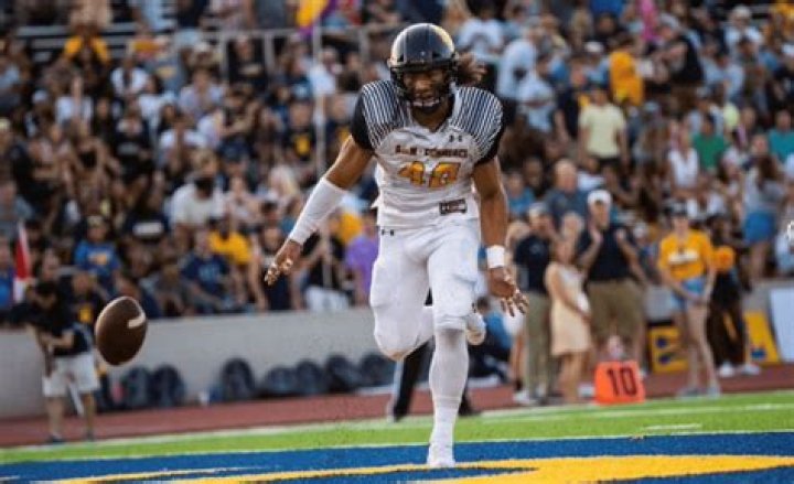 A Legacy Of Resilience And Community Empowerment In Oakland